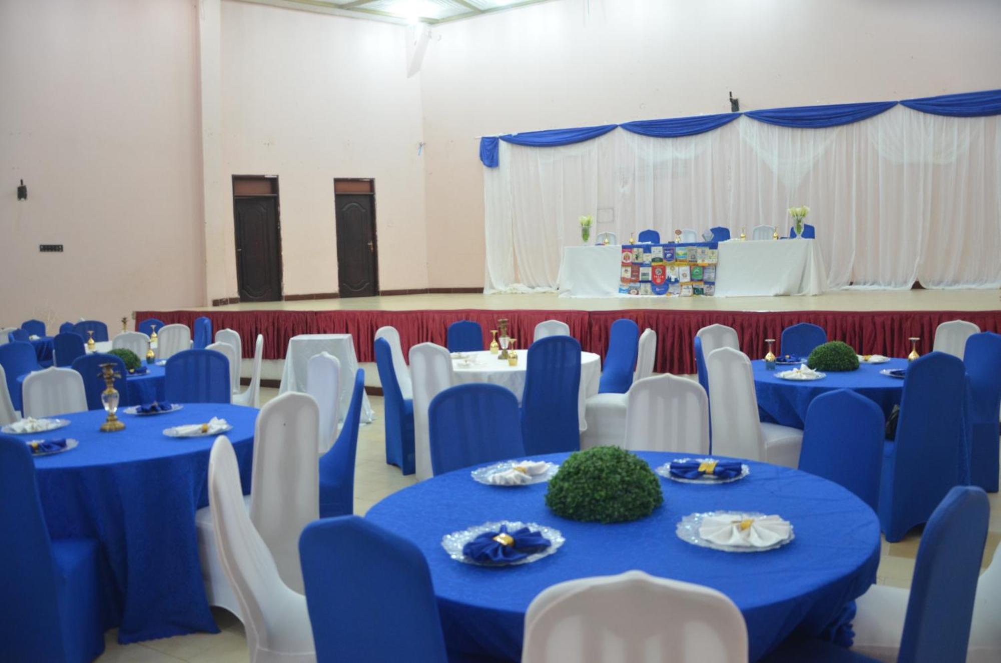 Entebbe Flights Motel Екстер'єр фото