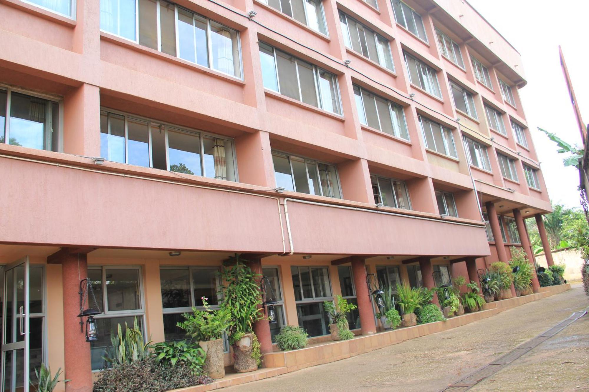Entebbe Flights Motel Екстер'єр фото