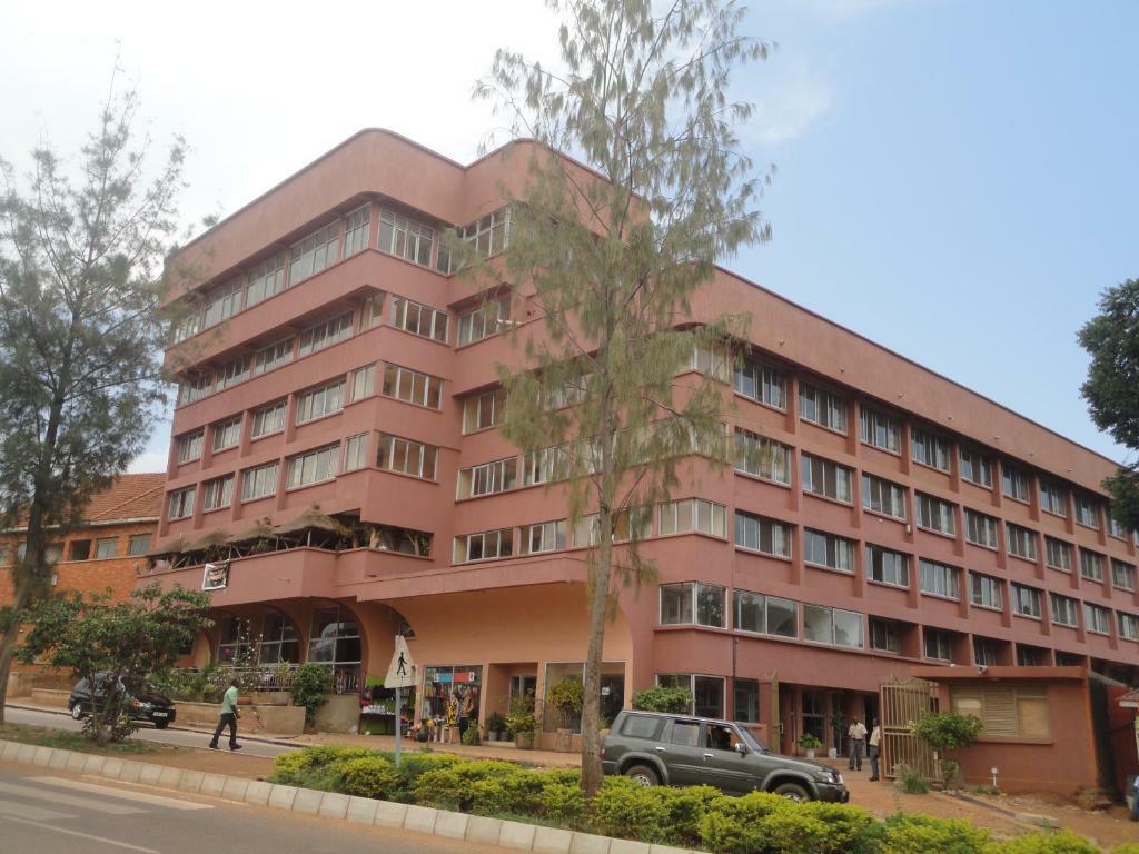 Entebbe Flights Motel Екстер'єр фото